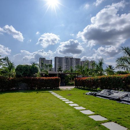 Veerdency Luxury Resort Devanahalli Exterior foto